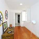 Vintage & Central Apartment In Bairro Alto