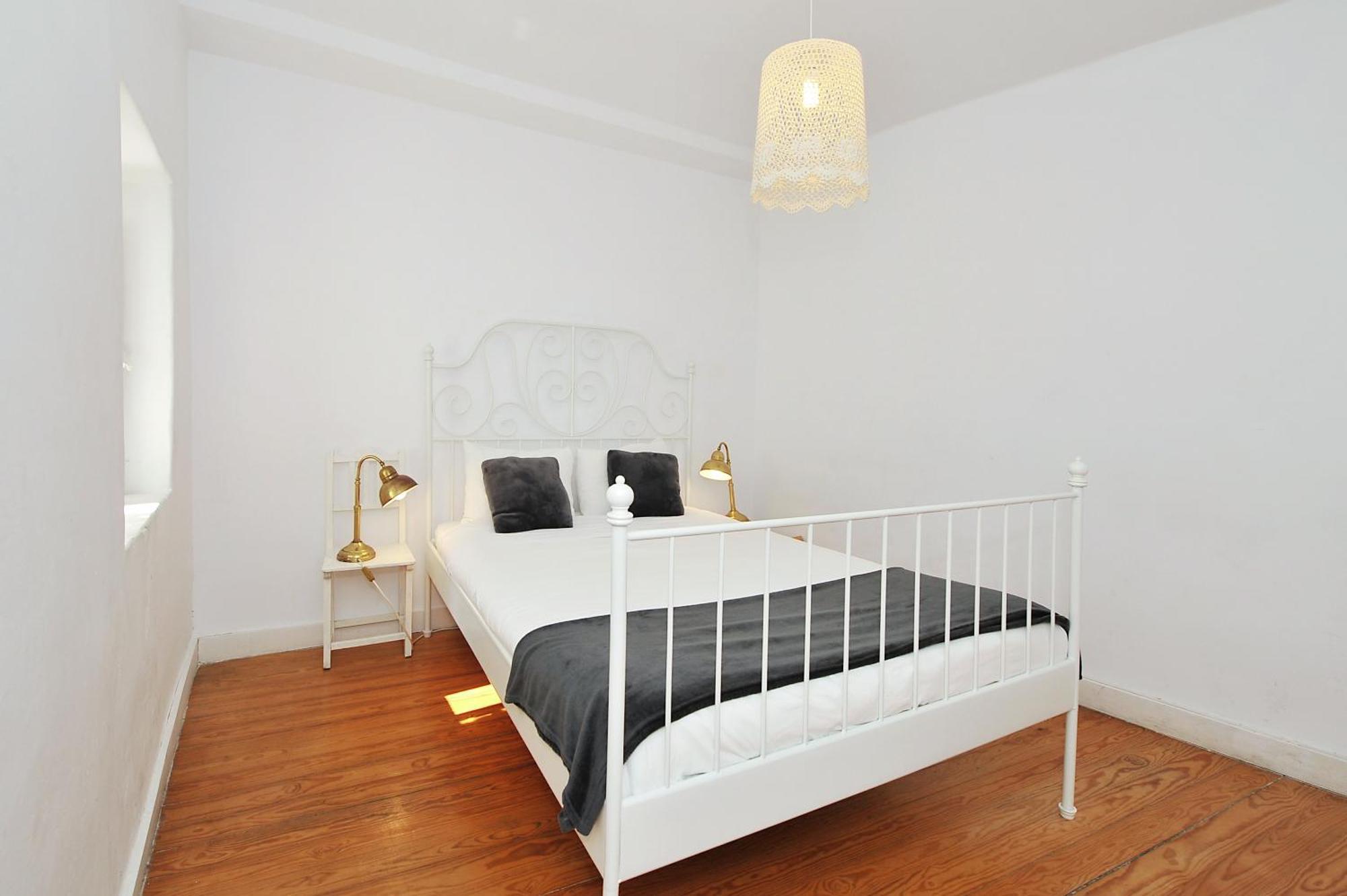 Vintage & In Bairro Alto Apartment